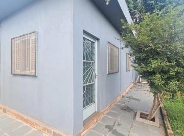 Casa · 70m² · 2 Quartos · 4 Vagas · Casa com 02 Quartos sendo 01 Suíte à Venda no bairro Tupanuara em São Joaquim de Bicas