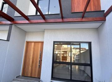 Casa · 111m² · 3 Quartos · 3 Vagas · Sobrado à venda no bairro Saguaçu - Joinville/SC