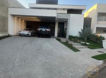 Casa · 225m² · 3 Quartos · 4 Vagas · Casa em Condomínio em Parque Campolim, Sorocaba/SP