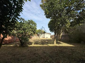 Casa de 3 quartos, São José dos Pinhais · TERRENO AMPLO COM UMA CASA NO CRISTAL EM SÃO JOSÉ DOS PINHAIS