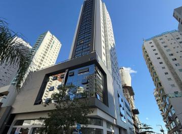 Apartamento · 136m² · 4 Quartos · 3 Vagas · Farol de Valença
