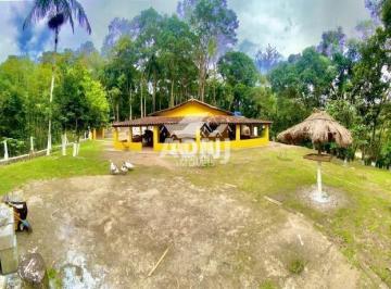 Foto 01 · Área de 3.700,00 m² com acesso exclusivo à represa Cachoeira do França!