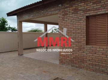 Foto 01 · Casa no Centro de Araçoiaba da Serra-SP: 4 quartos, 2 suítes, 2 salas, banheiro, 300m². Venha confe