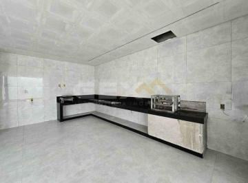 Casa · 600m² · 4 Quartos · 5 Vagas · Casa à venda de 3 pavimentos no bairro Manoel Valinhas, 4 quartos sendo todos su