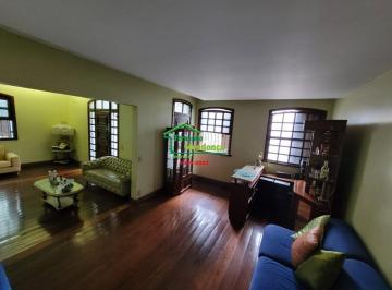 Casa · 456m² · 5 Quartos · Casa à venda - em Coração Eucarístico