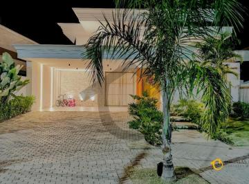 Foto 02 · Casa de luxo em condomínio: 3 quartos, 3 suítes, 2 salas, 1 banheiro, 4 vagas, 242 m² - Sinop-MT, Al