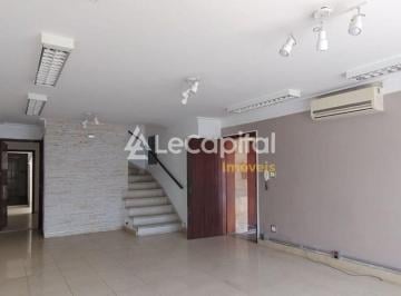 Casa · 115m² · 5 Quartos · 4 Vagas · Sobrado comercial/ cinco dormitórios/quatro vagas/churrasqueira