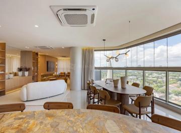 Apartamento · 252m² · 3 Quartos · 4 Vagas · Apartamento Padrão em Maringá