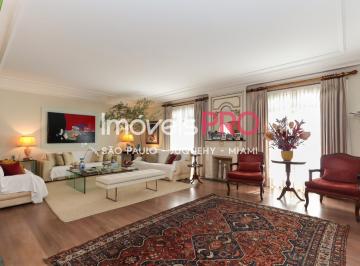 Apartamento · 330m² · 3 Quartos · 2 Vagas · 330m² com excelente localização no Morro dos Ingleses.