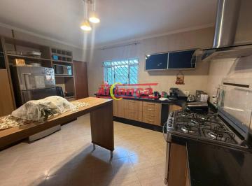 Casa · 180m² · 3 Quartos · 2 Vagas · Sobrado com 3 suítes - Vila Augusta  / Guarulhos