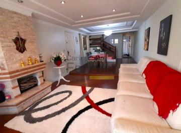 Casa · 341m² · 3 Quartos · 5 Vagas · Sobrado à 500 metros do Shopping Tucuruvi, 3 suítes, quintal com churrasqueira e piscina, 5 vagas