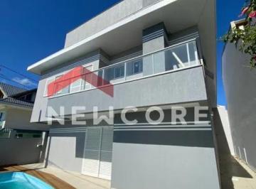 Casa · 425m² · 7 Quartos · 4 Vagas · Casa em  Avenida Prefeito Cirino Adolfo Cabral - Meia Praia - Navegantes/SC