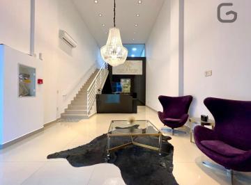 Comercial · 147m² · 1 Vaga · Loja Centro de Balneário Camboriú