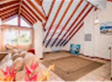 Casa · 195m² · 3 Quartos · 2 Vagas · CDPCDF 458 612521003-4