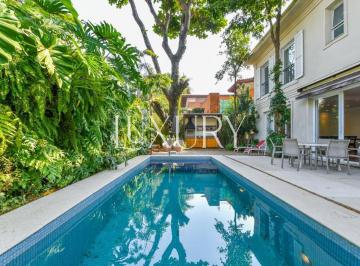 1 · Casa de condomínio à proxima aos Clubes a Venda e Locação no Jardim Paulistano, 800 m²,  5 suítes , 