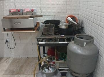 Comercial · 200m² · Comercial, Santa Maria - Osasco