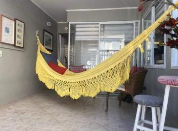 Casa · 102m² · 2 Quartos · 1 Vaga · Sobrado à venda no Ponta da Praia em Santos.