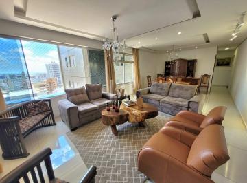 Apartamento · 210m² · 5 Quartos · 3 Vagas · Apartamento à venda, 5 quartos, 1 suíte, 3 vagas, Santo Antônio - Belo Horizonte/MG