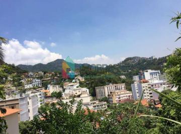 Casa · 590m² · 3 Quartos · 1 Vaga · CASA EM LARANJEIRAS EM RUA ARBORIZADA  COM VAGA DE GARAGEM, SILENCIOSA !!