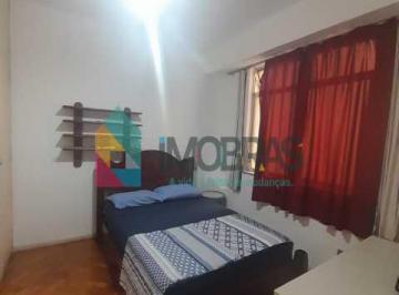 Apartamento · 107m² · 3 Quartos · EXCELENTE APARTAMENTO DE 3QUARTOS NA QUADRA DA PRAIA.