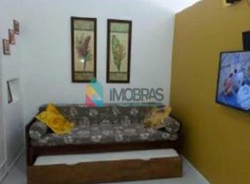 Apartamento · 33m² · 1 Quarto · 1 Vaga · Quarto e sala reformado ótima localização