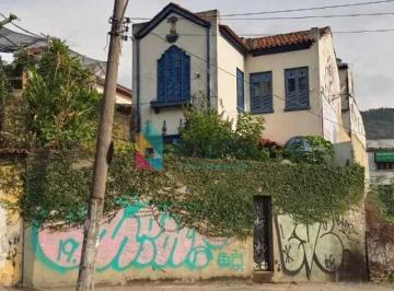 Casa · 212m² · 3 Quartos · 1 Vaga · Casa de rua : / Residencial / Botafogo