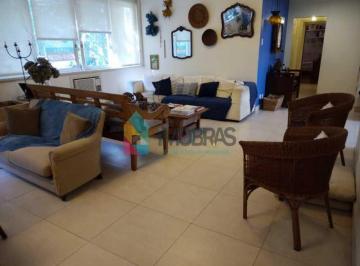 Apartamento · 215m² · 4 Quartos · 1 Vaga · MARAVILHOSO 4 QUARTOS EM RUA NOBRE COM 215M² - COPACABANA