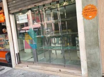 Comercial · 32m² · Loja -  / Comercial / Copacabana  POSTO 4