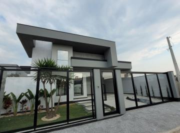 Casa · 125m² · 3 Quartos · 2 Vagas · Casa à venda em Tijucas/SC