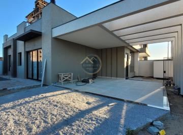 Casa · 150m² · 3 Quartos · 2 Vagas · Casa de esquina Alto Padrão