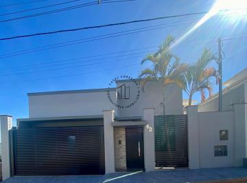 Casa · 3 Quartos · 2 Vagas · Residencial Alvorada