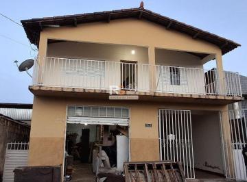 Casa de 3 quartos, Formosa · Sobrado 238m², prox. Estadio Diogão, c/ ponto de comercio