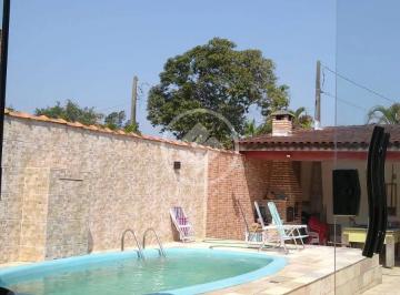Casa · 210m² · 2 Quartos · 3 Vagas · Maravilhosa casa para Venda com piscina, localizada no Pereque, Guaruja-SP