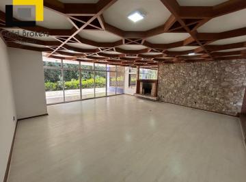 Foto 02 · CASA COM 1000 M² DE ÁREA CONSTRUÍDA, 4 SUÍTES NO CONDOMÍNIO TEREZA CRISTINA - MEDEIROS EM JUNDIAÍ-SP