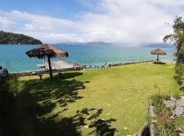 Casa · 170m² · 3 Quartos · 3 Vagas · Linda casa, condomínio fechado e águas cristalinas