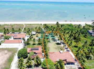 Casa · 2505m² · 3 Quartos · Casa Beira mar, na Praia de Porto da Rua, Terreno Pé na Areia com 2,500m² - totalmente averbada em S