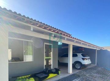 Casa · 175m² · 3 Quartos · 2 Vagas · Casa Pronta com Amplo Terreno 03 Dormitórios e Espaço Gourmet em Bombinhas