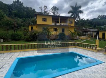 Rural · 3000m² · 5 Quartos · Chácara em Centro - Juquitiba