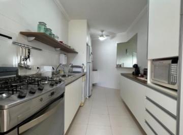 Apartamento de 4 quartos, Bertioga · Conforto e Elegância: Apartamento à Beira-Mar na Riviera!"