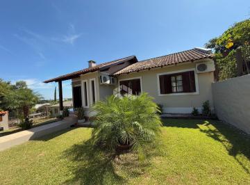 681493_iJwxP8a1iX7XQ7y_68149367aa4457dfd49.jpg · Casa ampla, 03 dormitórios, próximo a UPA