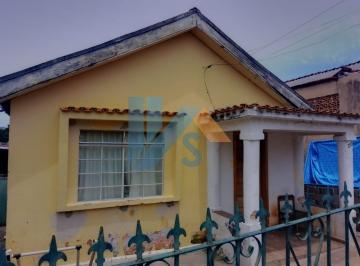 Foto 01 · Casa, Vila São Francisco, Lavras, MG