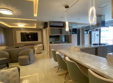 Apartamento · 248m² · 3 Quartos · 1 Vaga · Cobertura à venda no SanVitto