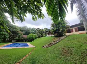 Casa · 194m² · 3 Quartos · 3 Vagas · Excelente casa em condomínio fechado com lazer completo.