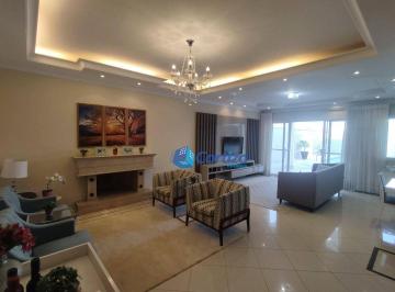 c3f40f2464b97c9fc9c62e5cc9ff2aca2f33abe1 · Casa com 4 dormitórios (3 suítes) à venda, 380 m² por R$ 2.500.000 - Residencial Quinta da Malota -