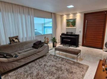 Casa · 259m² · 3 Quartos · 4 Vagas · Sobrado à venda 3 quartos 3 suítes 4 vagas Santa Terezinha - São Bernardo do Cam