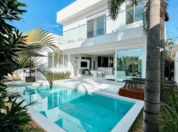 Casa · 378m² · 4 Quartos · 5 Vagas · Casa com 4 quartos à venda no Condomínio Gávea Paradiso - Uberlândia/MG