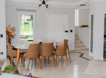 img0 · Casa de luxo com 4 dormitorios - Condominio Sao Paulo II, Cotia