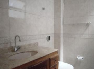 Apartamento · 86m² · 2 Quartos · Apartamento amplo, na rua Salvatori.