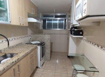 Apartamento · 2 Quartos · 1 Vaga · Apartamento no melhor ponto do Rocha.