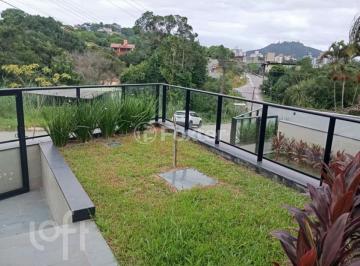 71c44d02 · Casa, 3 dormitórios, 214.4 m², em João Paulo